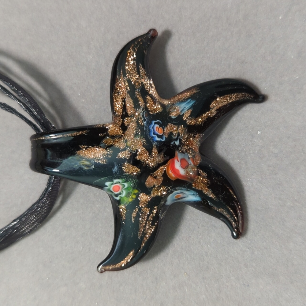 Beautiful Murano Style Glass Starfish Necklace